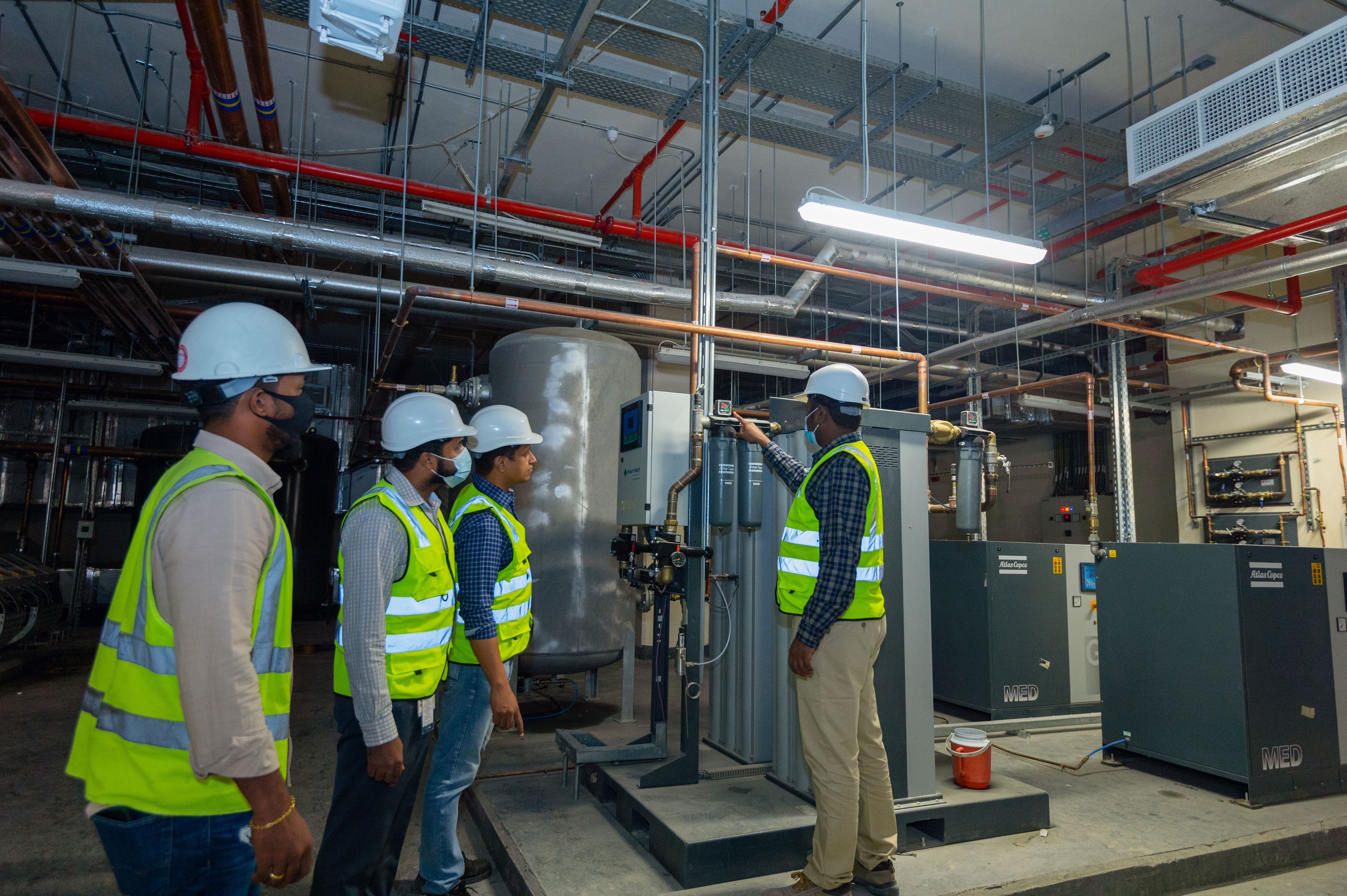 OUR HIGHLY TRAINED FRONT-LINE ENGINEERS AND TECHNICIANS ARE...